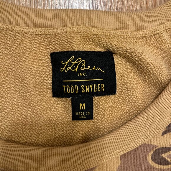 Todd Snyder x LL Bean Snoopy Crewneck Sweatshirt - Picture 2 of 3